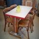 Table de bistrot vintage