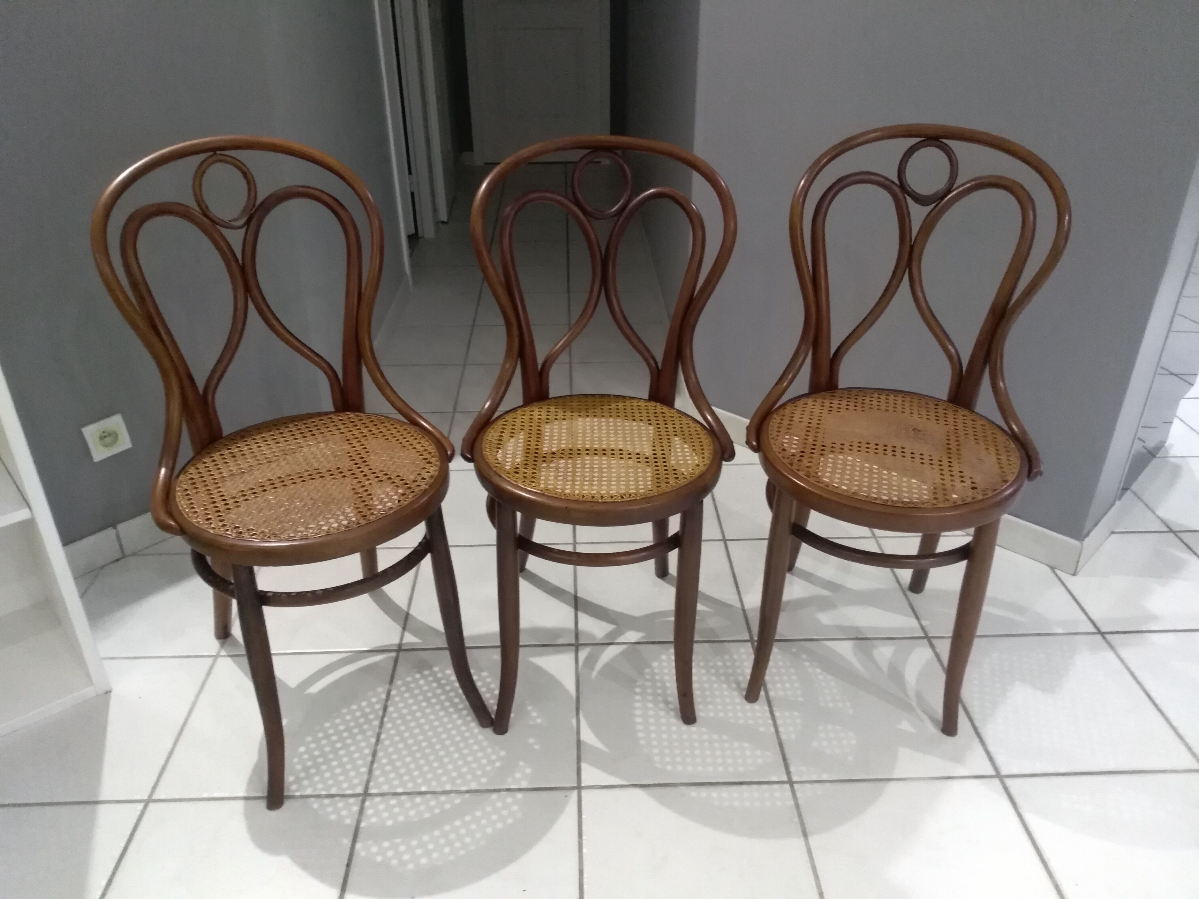 Following 3 Bistro chairs Fischel 1900