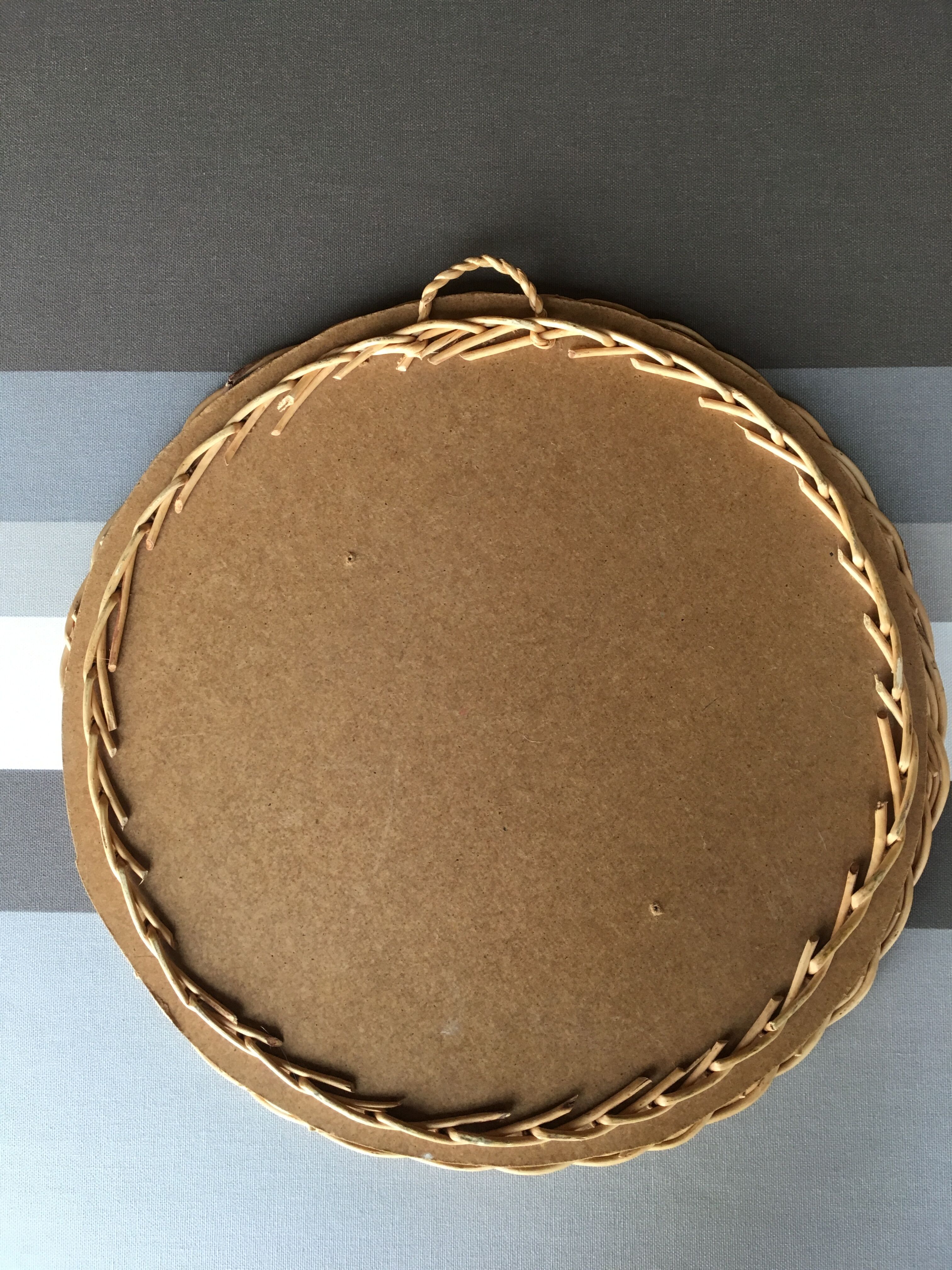 Vintage braided rattan 35 cm mirror