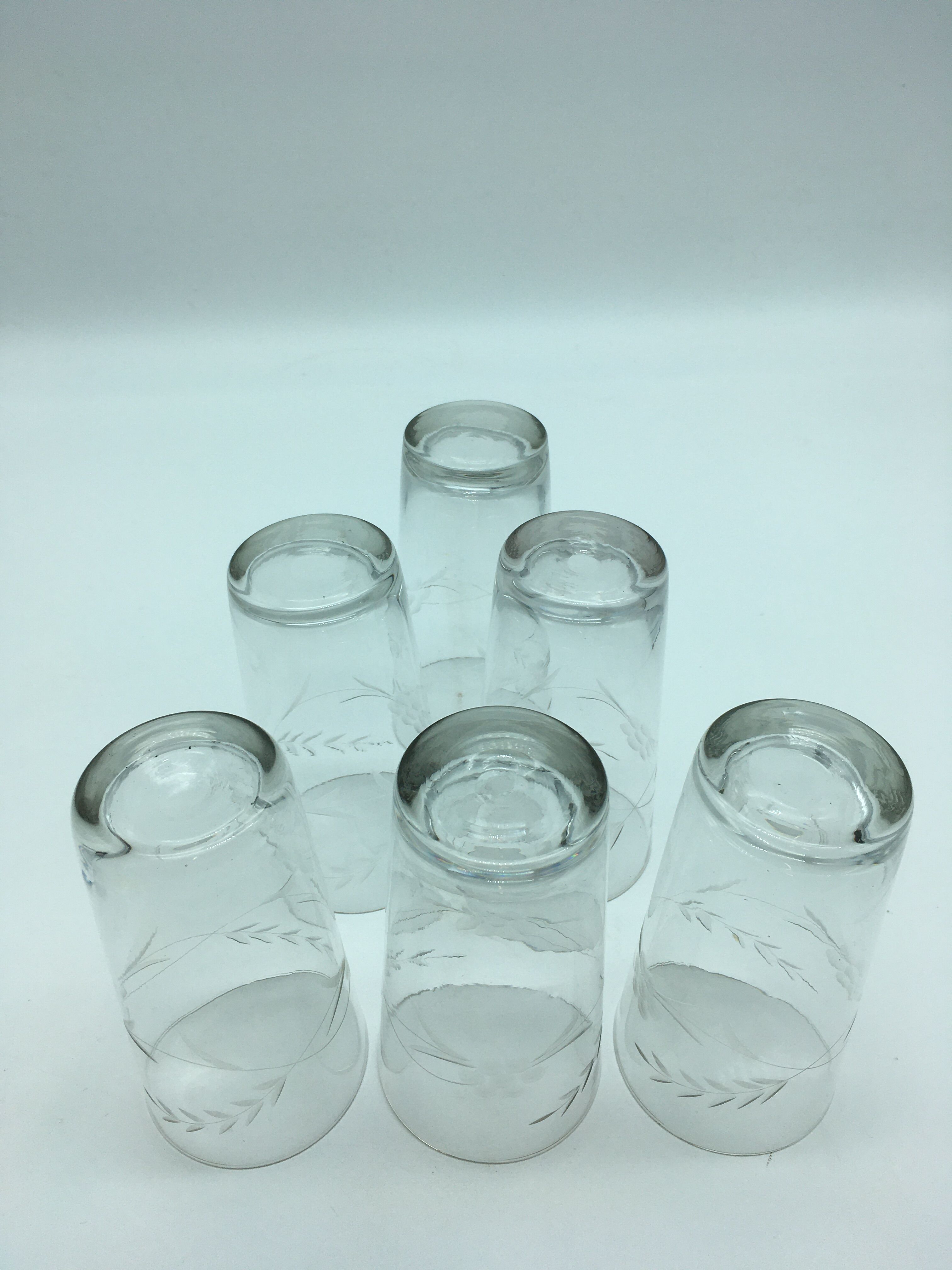 6 glasses to orangeade engraved decoration bunch of grapes.