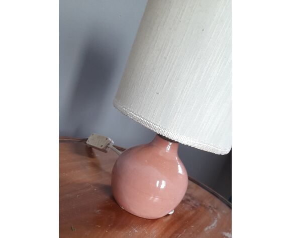 Lampe à poser ceramique vieux rose, abat jour tube écru, 1970's