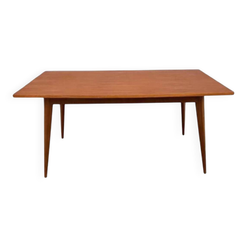 Table rectangulaire de style scandinave