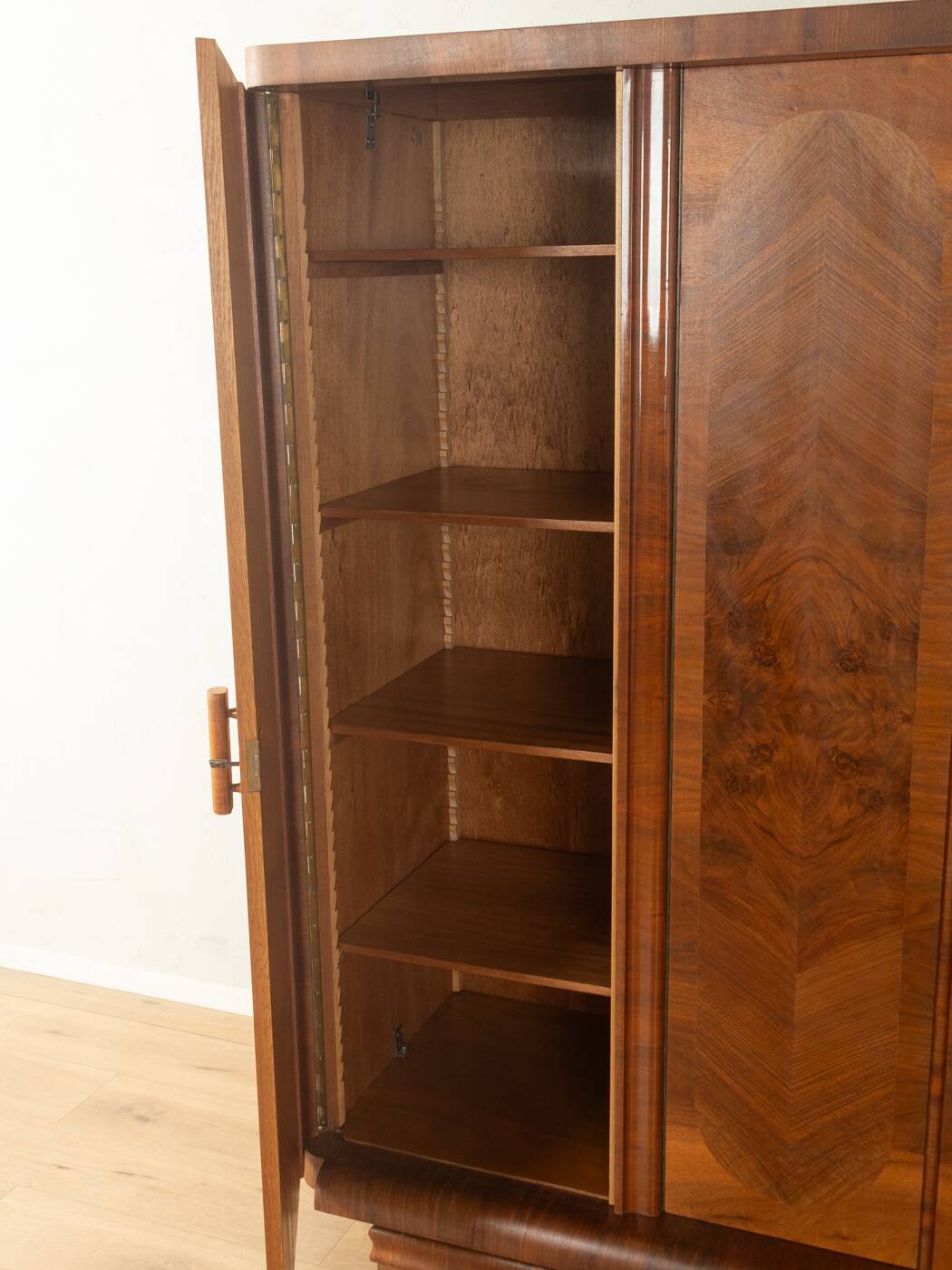 Wonderful Art Deco wardrobe from the 1920s