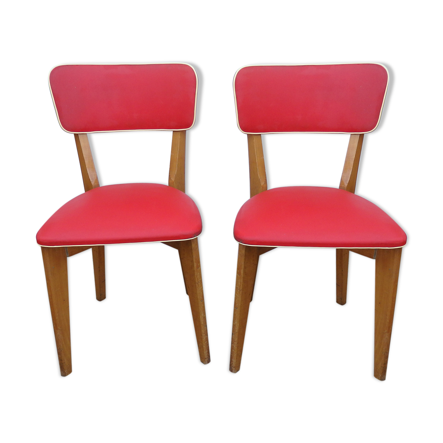 2 vintage red chairs