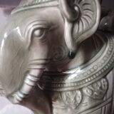 Duo of elephant lamps in cermal