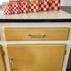 Buffet mado formica jaune moutarde pieds compas vintage