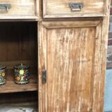 Ancien buffet parisien