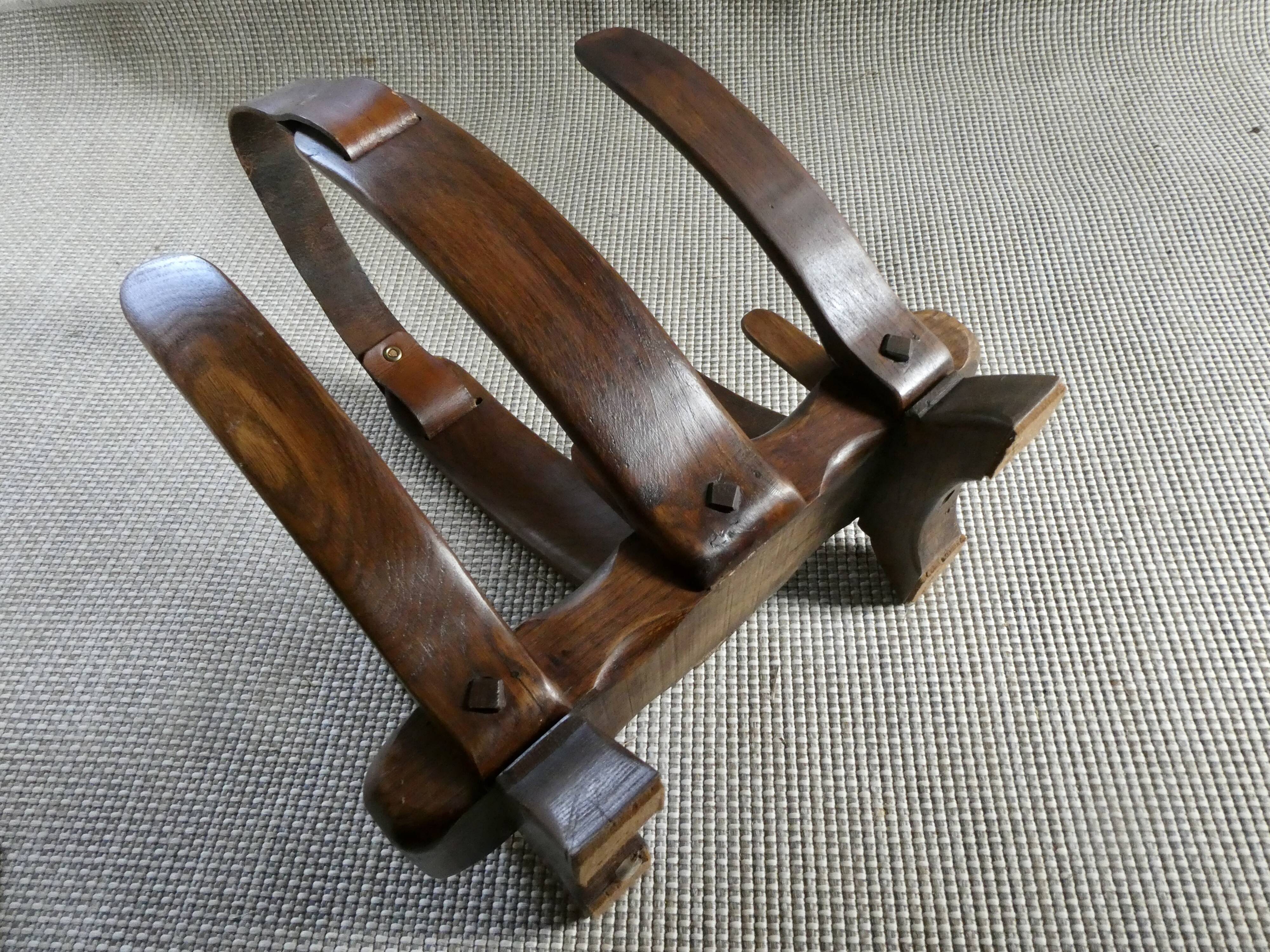 Oak and leather magazine rack, 60s-70s