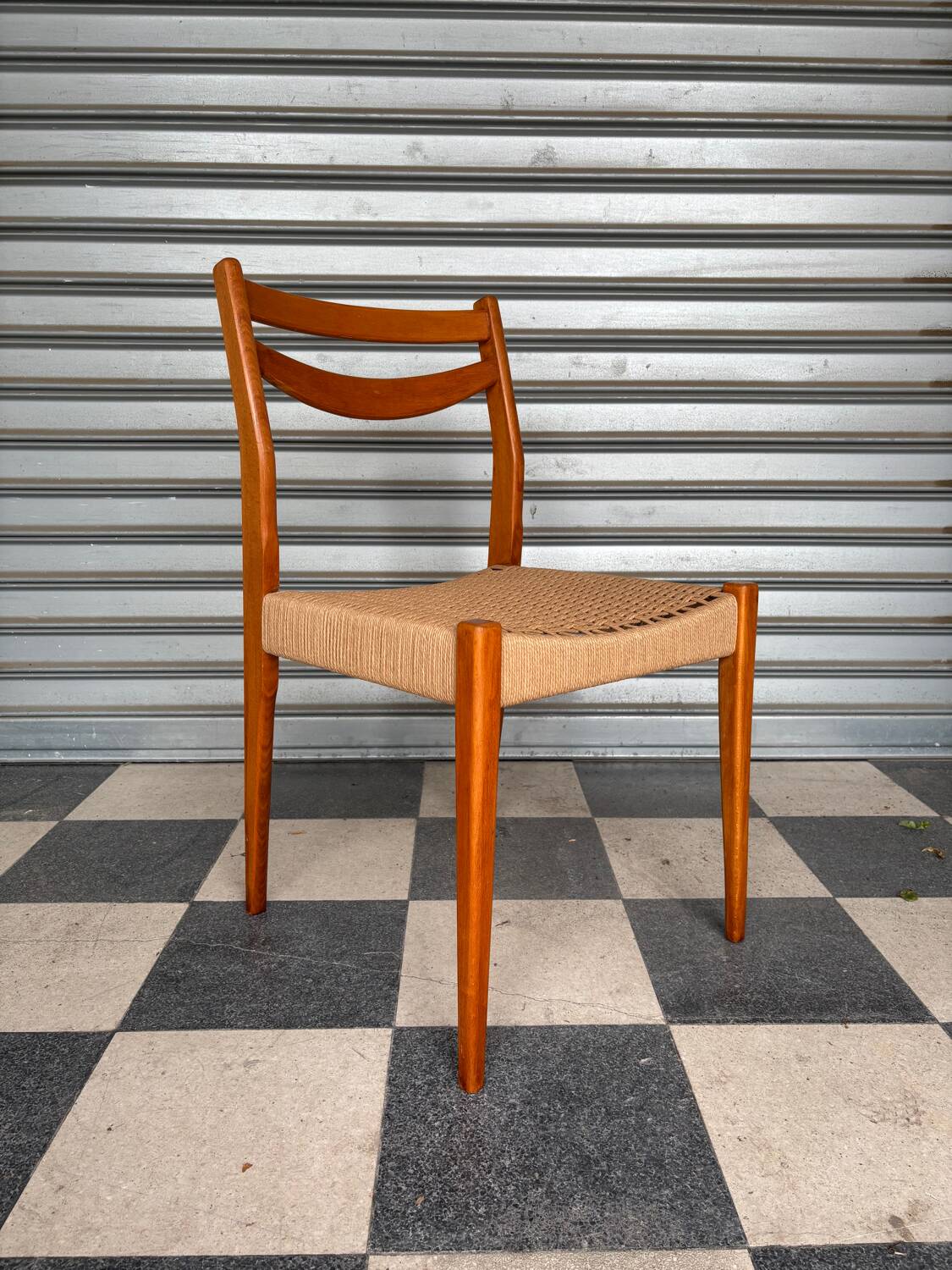 Série de 6 chaises style scandinave