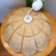 Suspension vintage fleur en rotin