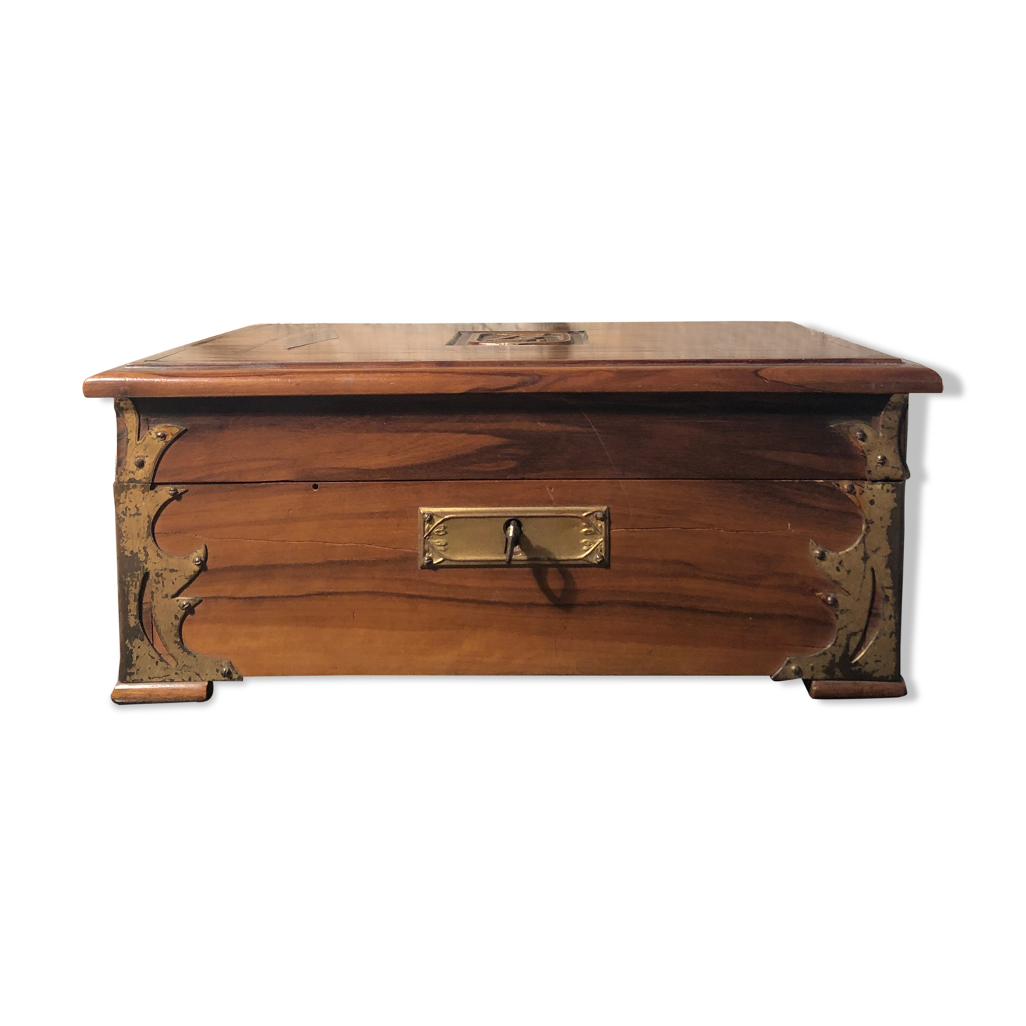 Wooden box