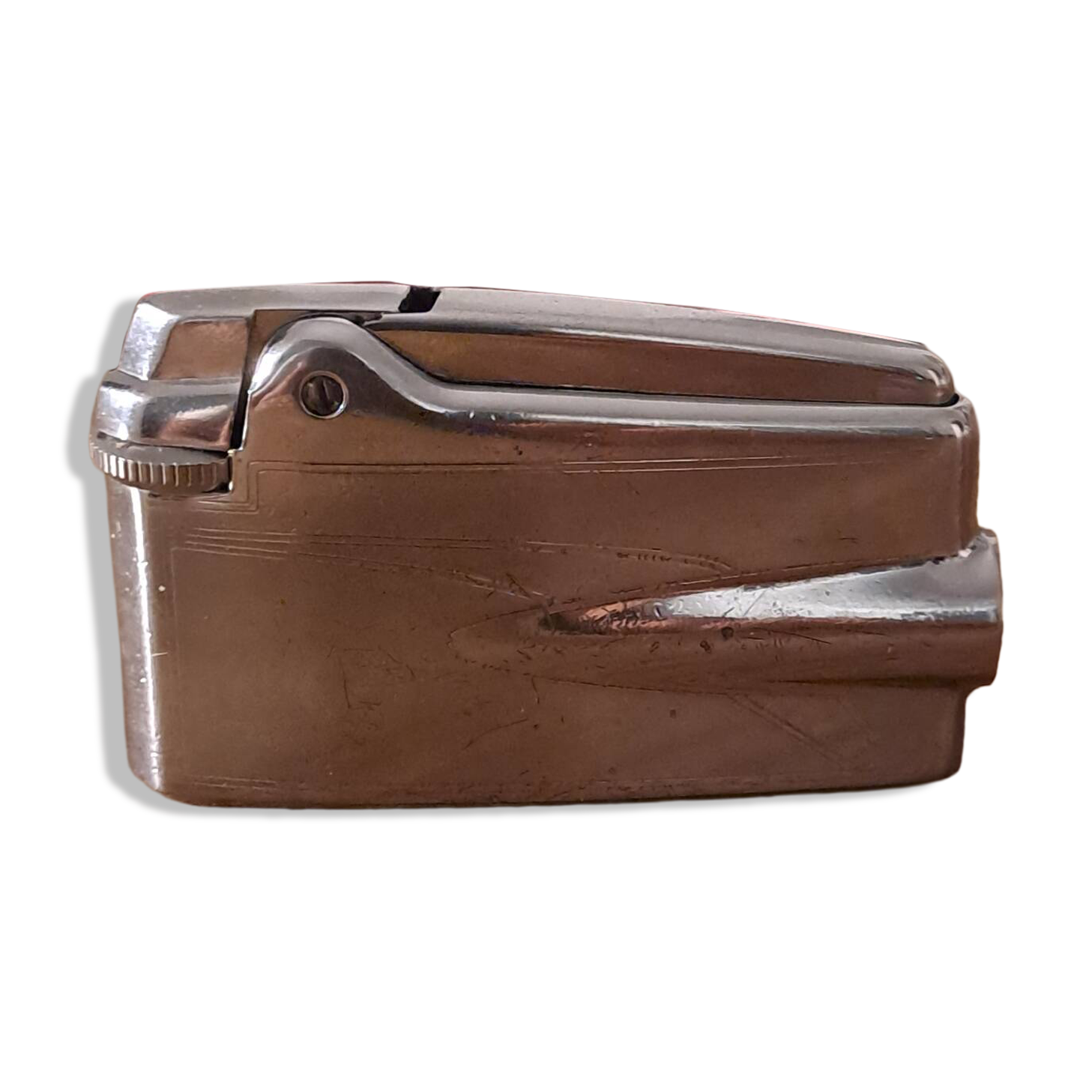 Vintage Ronson Varaflame chrome lighter and its original case.