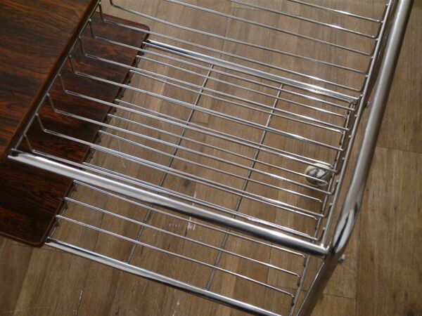Meuble d'appoint en palissandre et chrome 1970