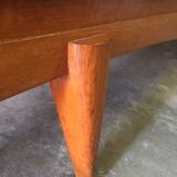 Buffet low foot compass