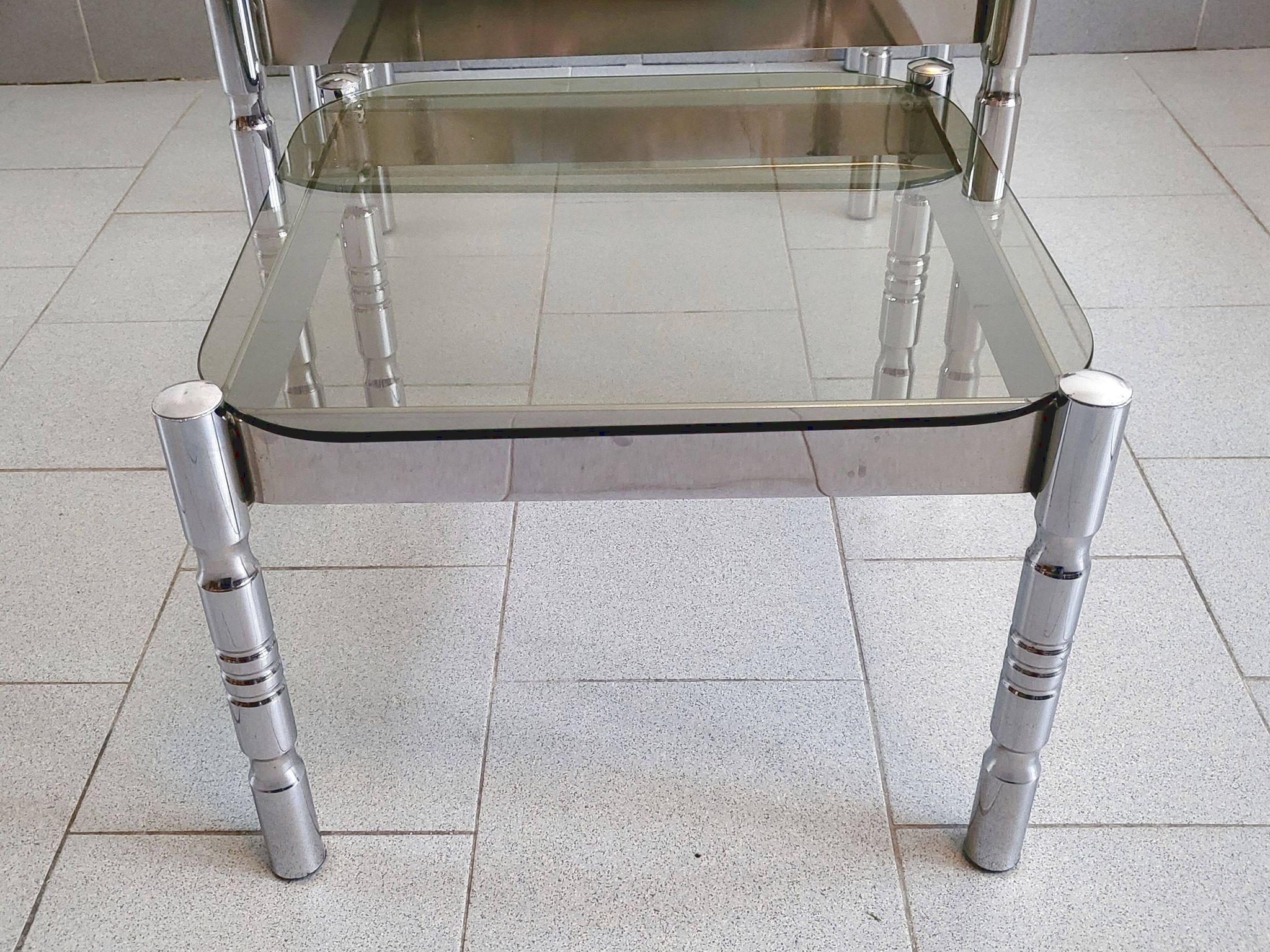 Suite de 3 tables gigognes vintage 1970