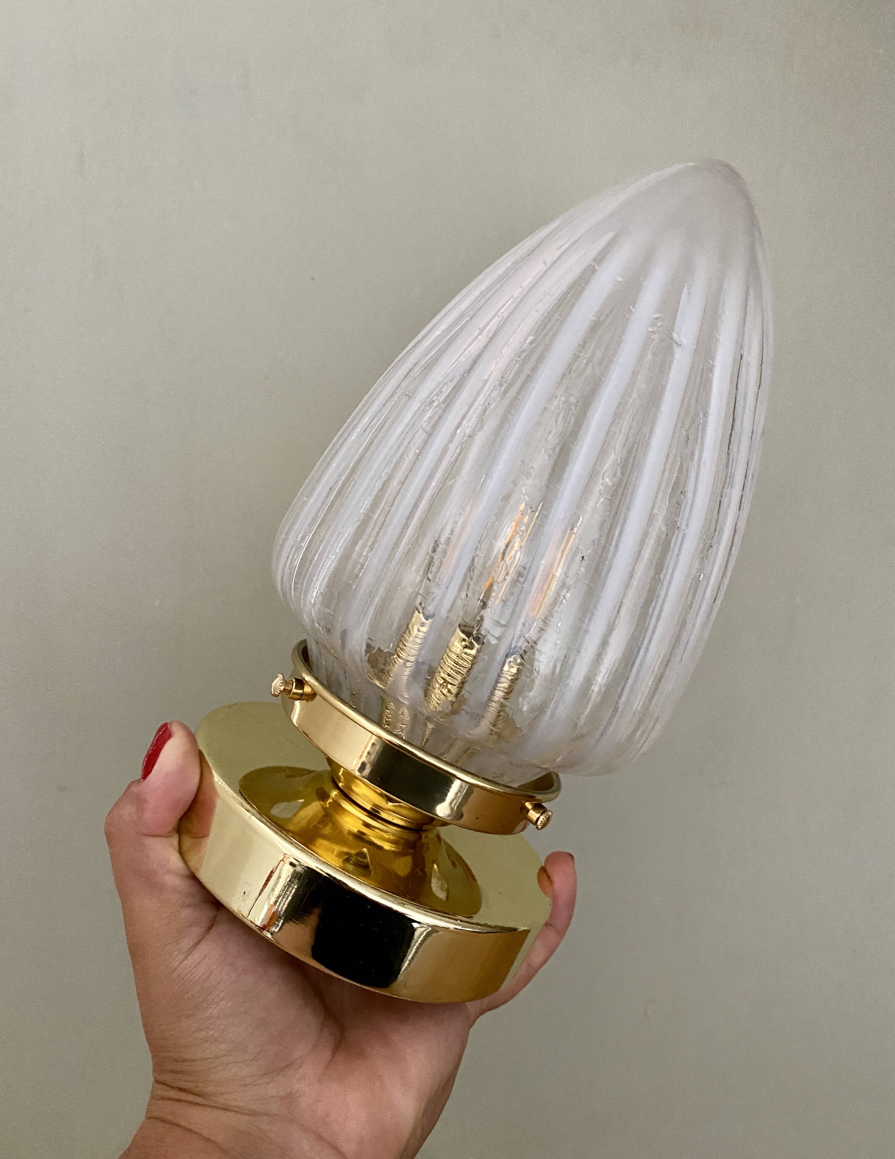 Vintage art deco globe table lamp in milky glass