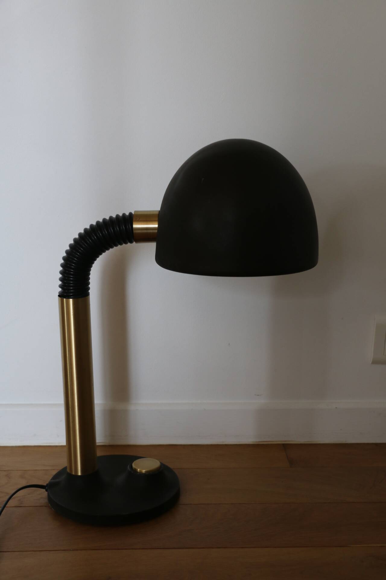Hillebrand metal brass lamp