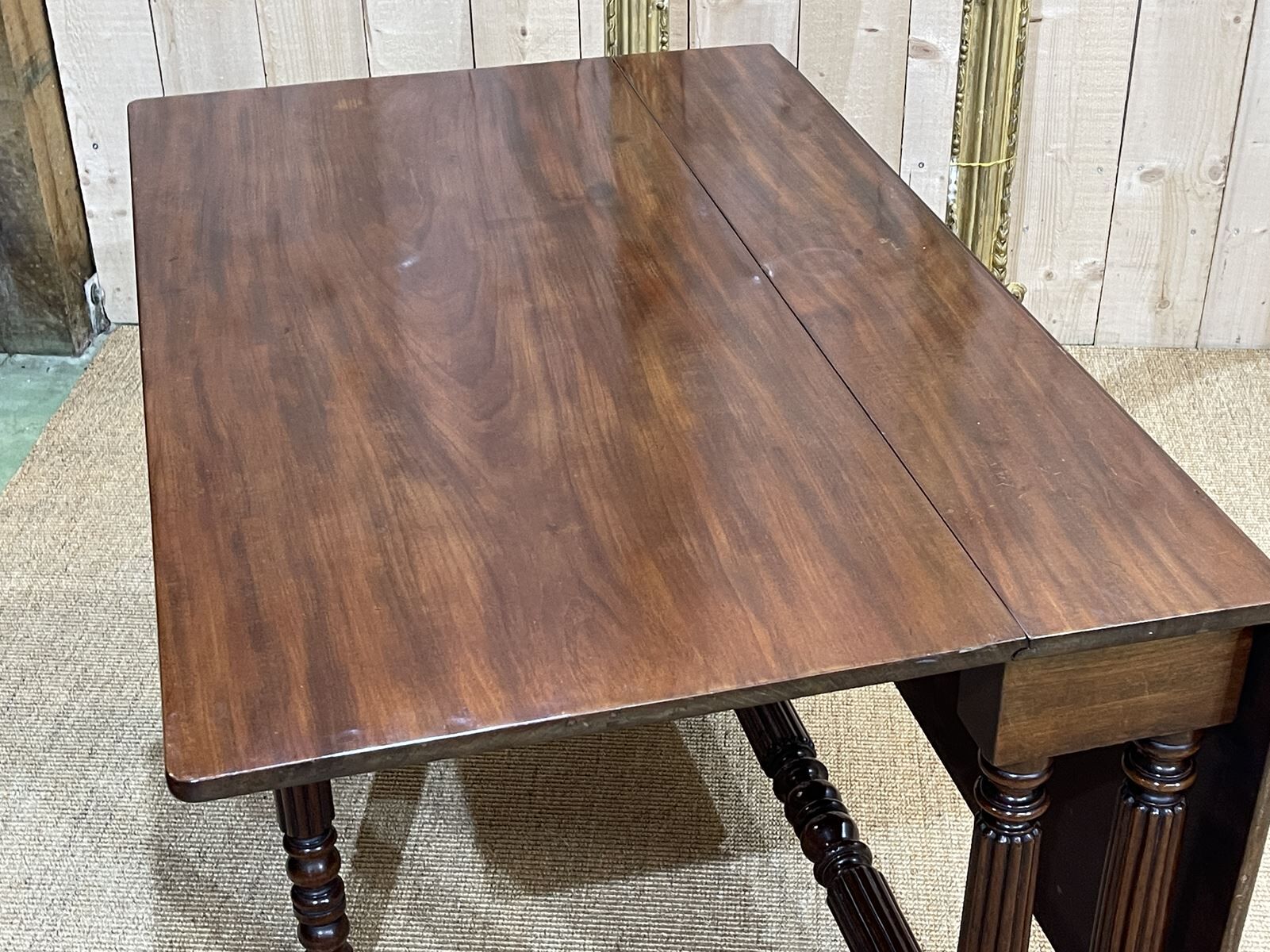 Louis philippe xixth mahogany table