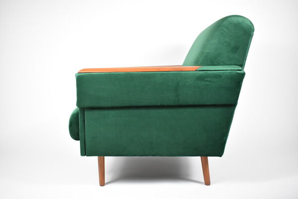 Fauteuil vintage en velours années 1960 restauré bouteille verte