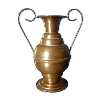 Vase en cuivre