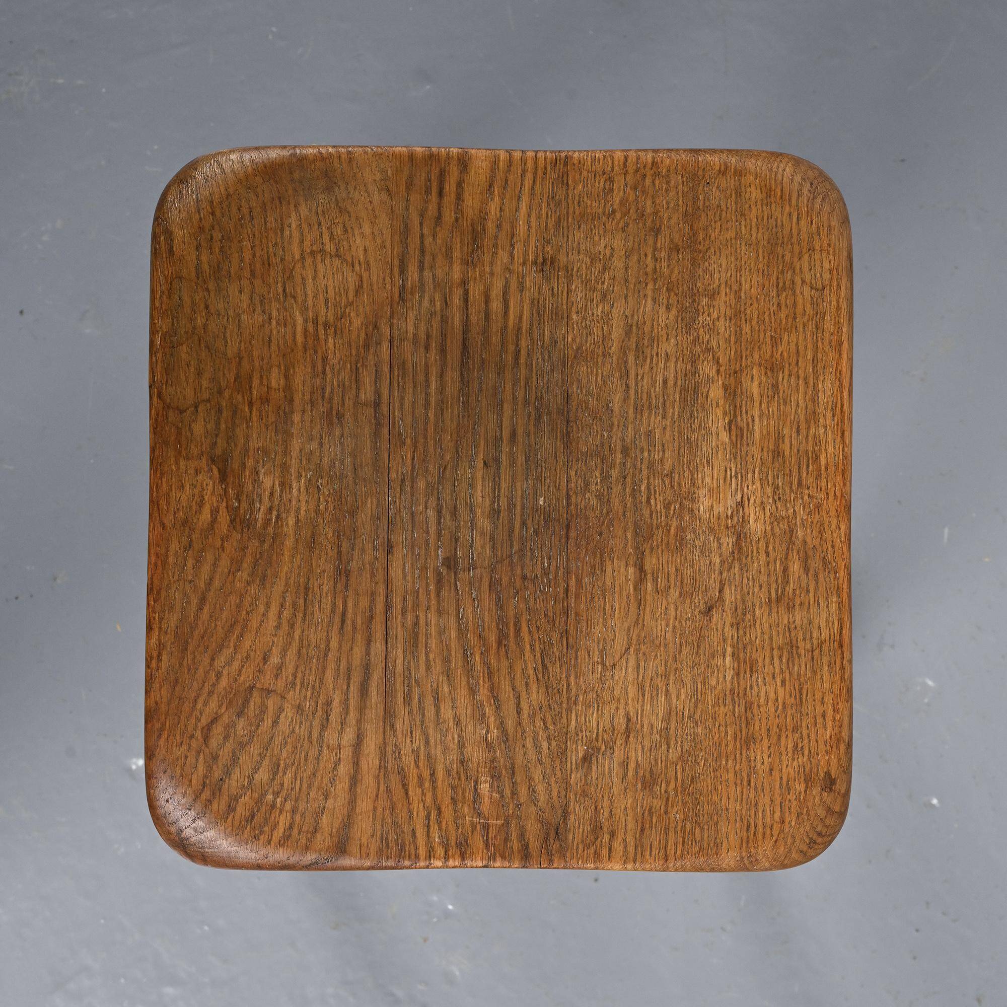 Solid oak stool, French craftsmanship, 1950s.