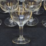 8 verres a vin en verre taillé ciselé