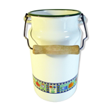 Enamelled metal pot
