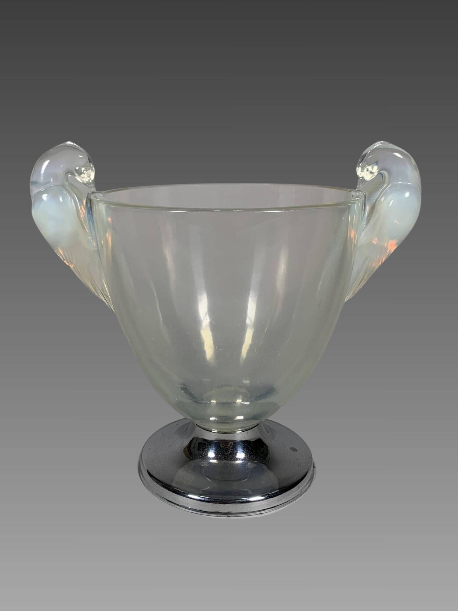 René Lalique (1860-1940) Vase Model Ornis 1926 Art Nouveau