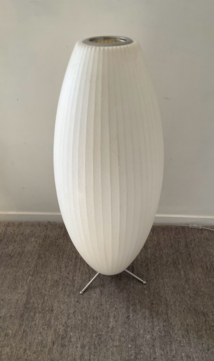 Lampadaire cocoon des années 80