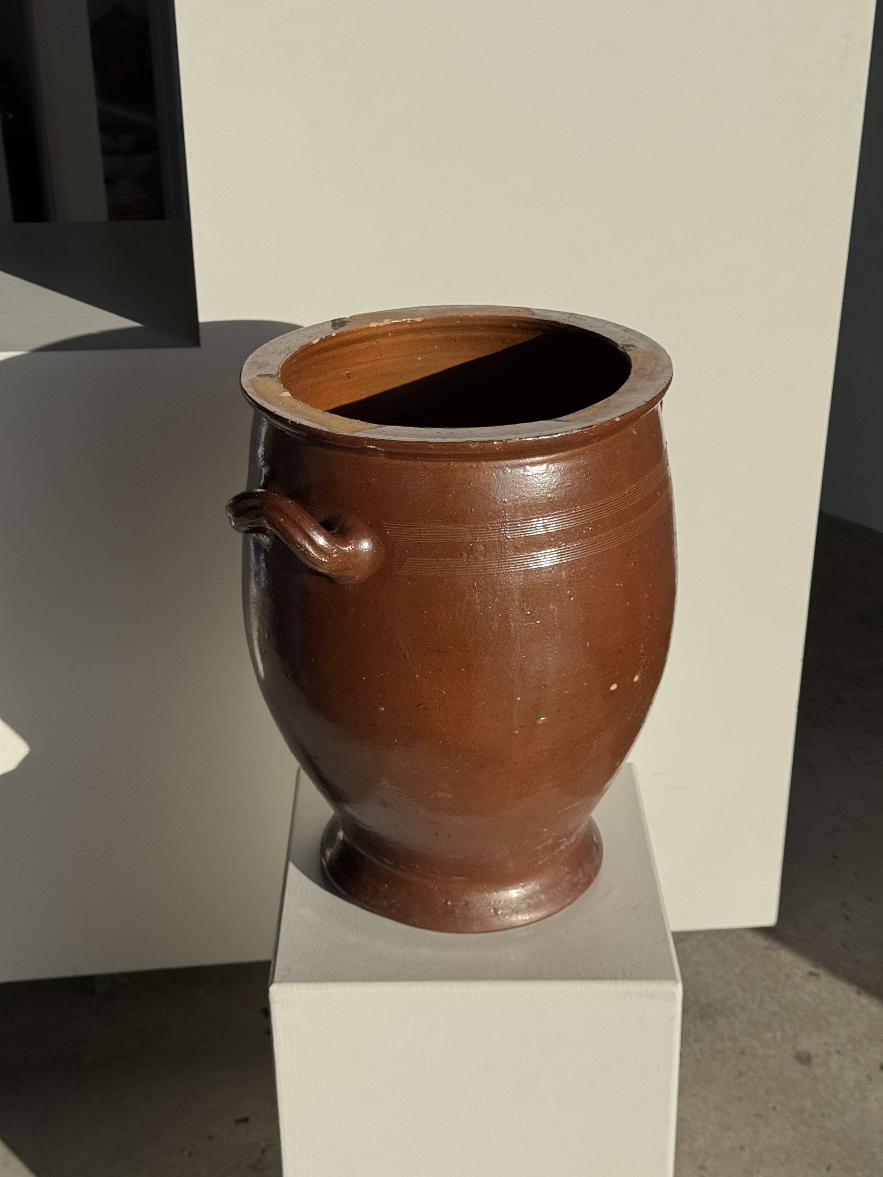 Very large glazed brown terracotta pot with two handles H41 D30