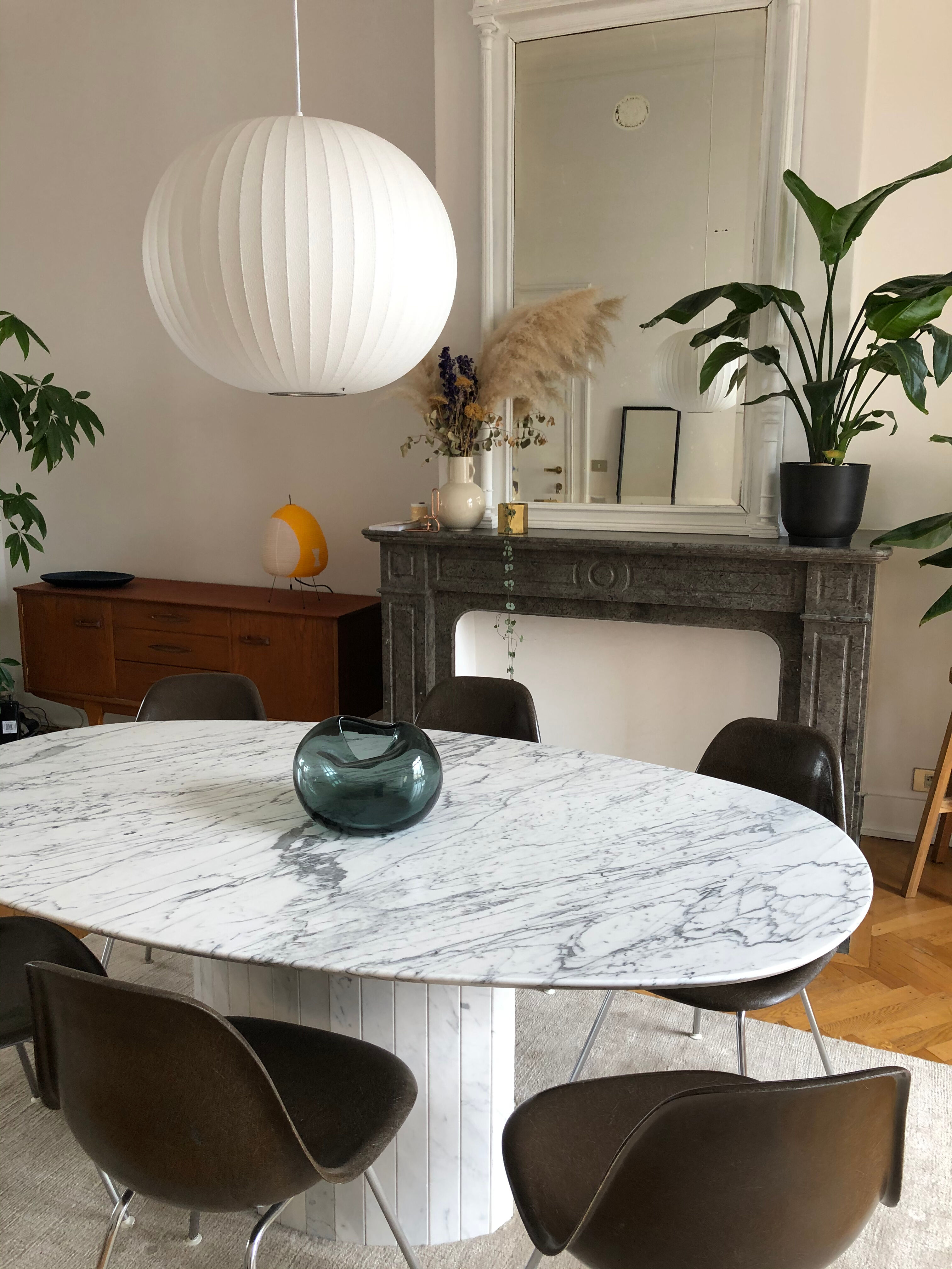 Table marbre arabescato Italie vintage