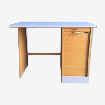 Sliding desk