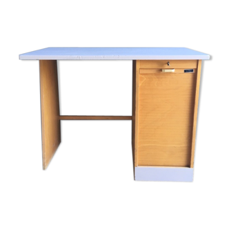 Sliding desk