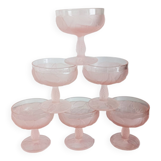 Set of 6 pink glass ice cream or dessert cups