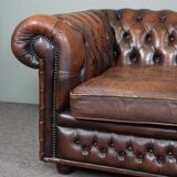 Chesterfield sofa 2.5 seats in cowhide leather