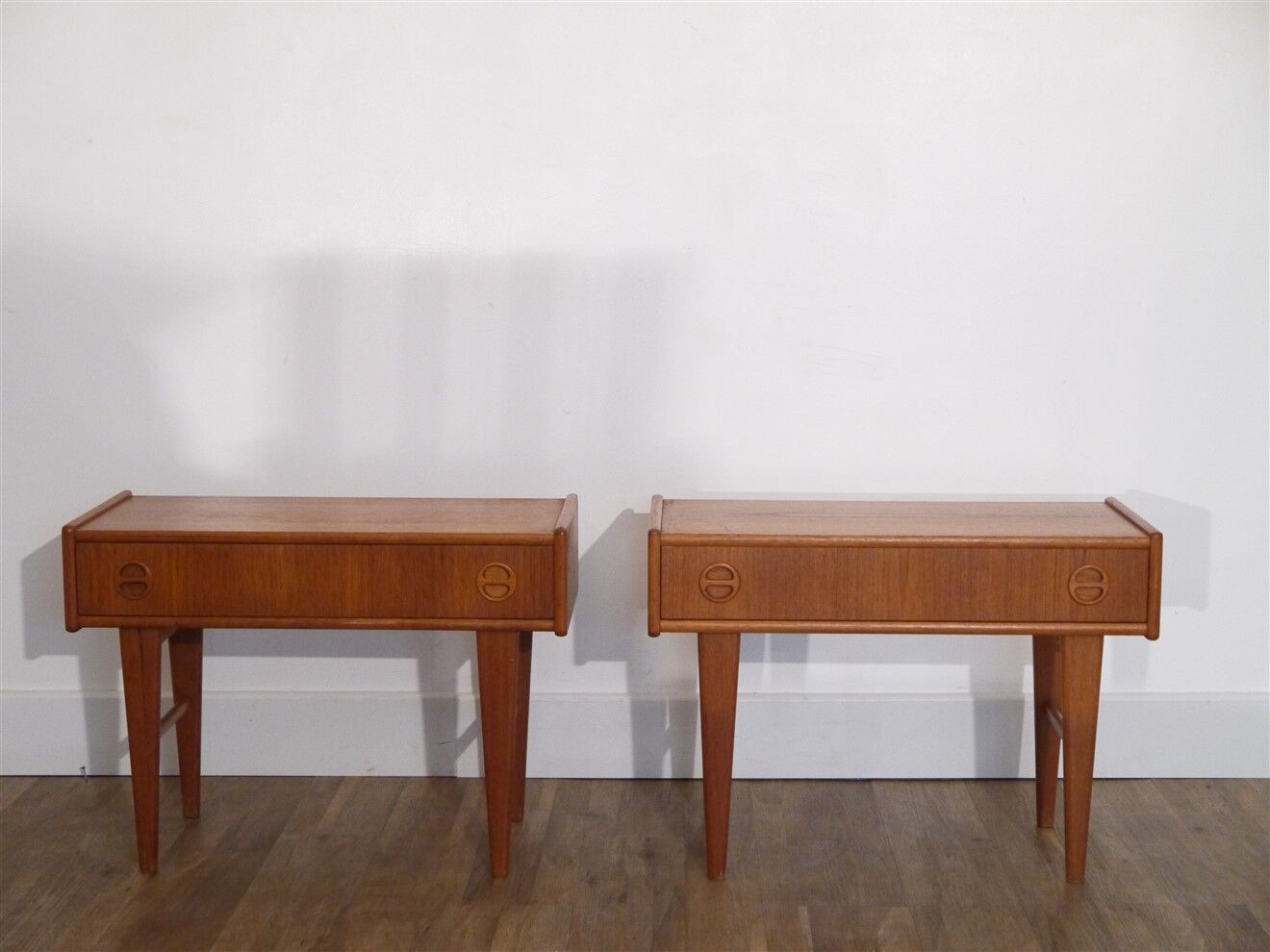 Paire de chevets vintage scandinave en teck 1960