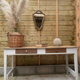 Farmhouse table