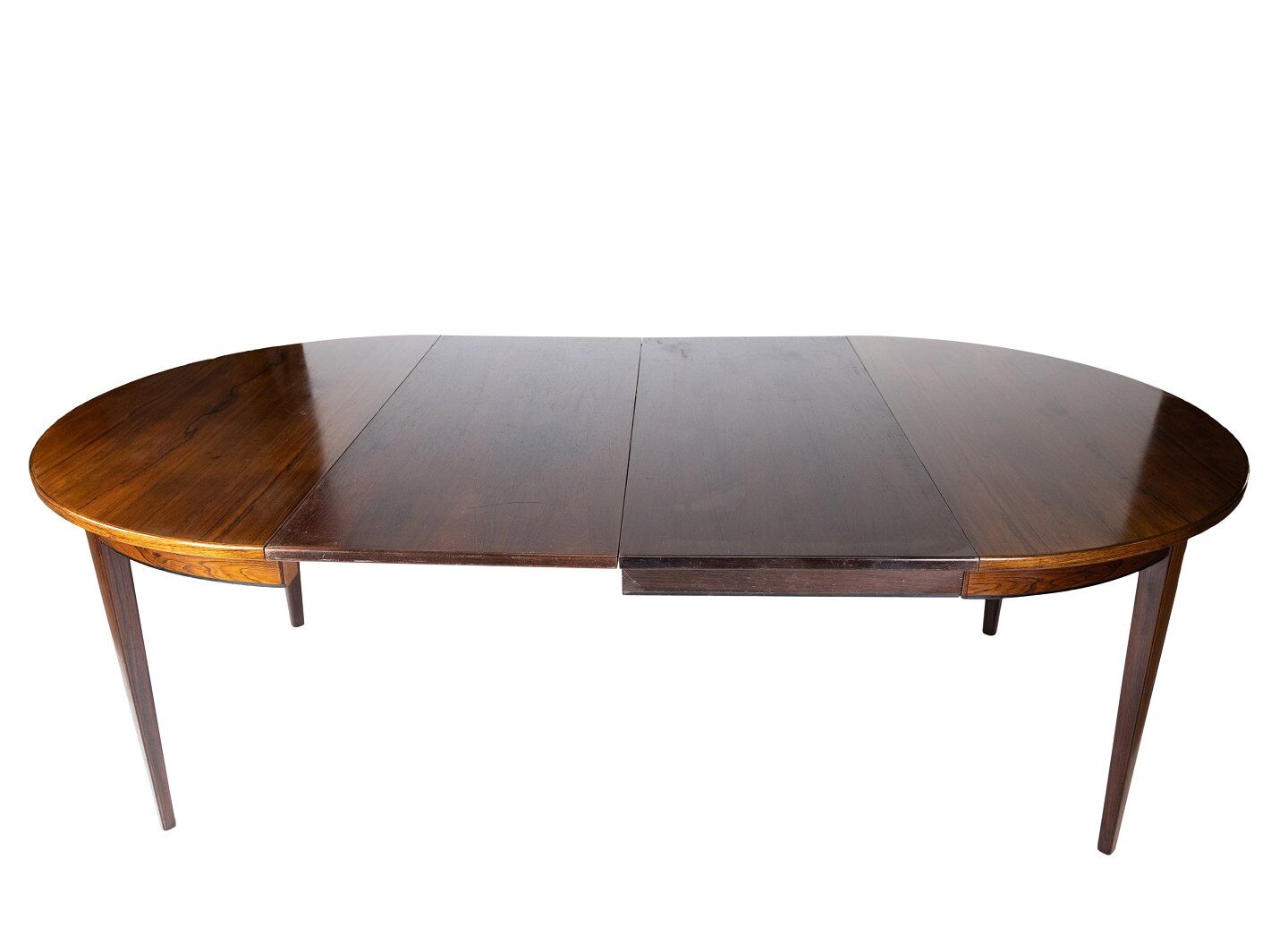 Dining table in rosewood designed by Omann Junior from the 1960s.