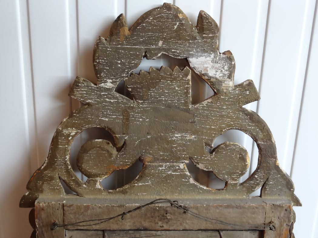 Louis XVI mirror (eighteenth century) in gilded stucco wood H 80 cm