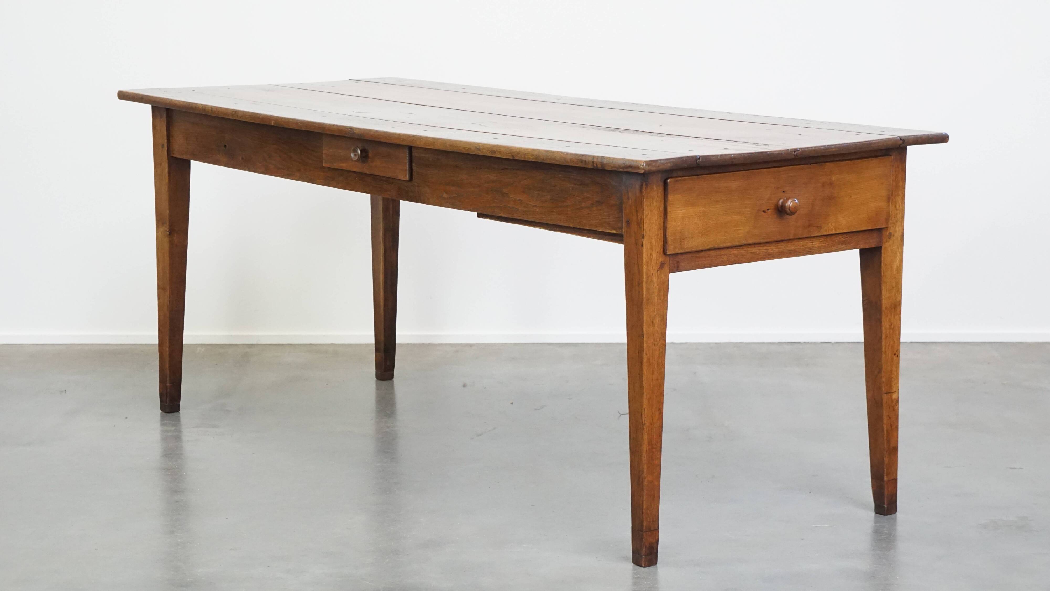 Table de ferme en chêne 2 tiroirs, début du 19e siècle