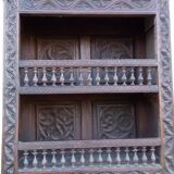Ancien meuble vaisselier bois massif sculpté