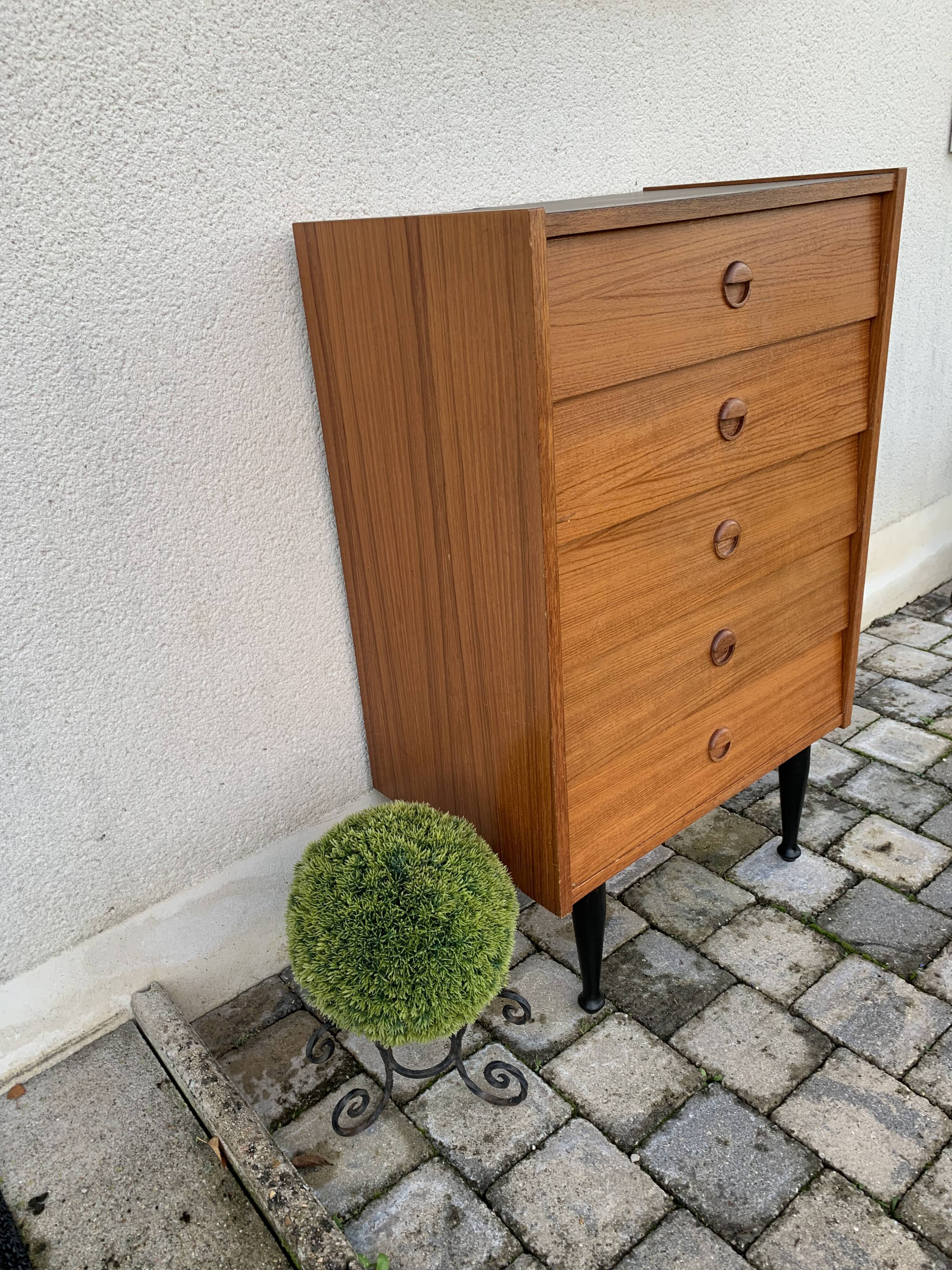 Commode chiffonnier vintage