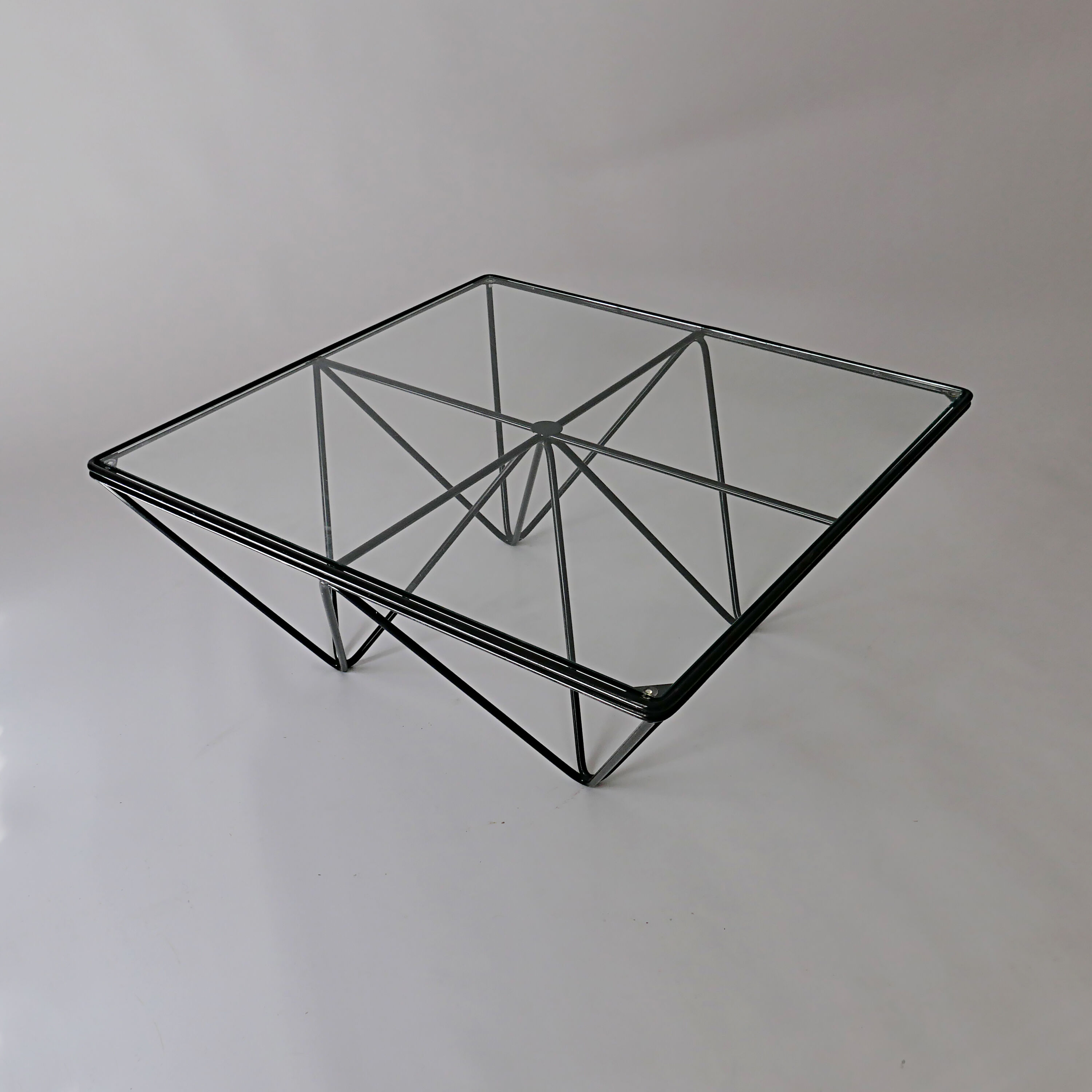 table basse carré années vintage 1970 1980 design Paolo Piva Italia