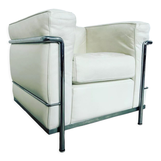 Armchair LC2 design Le Corbusier for Cassina