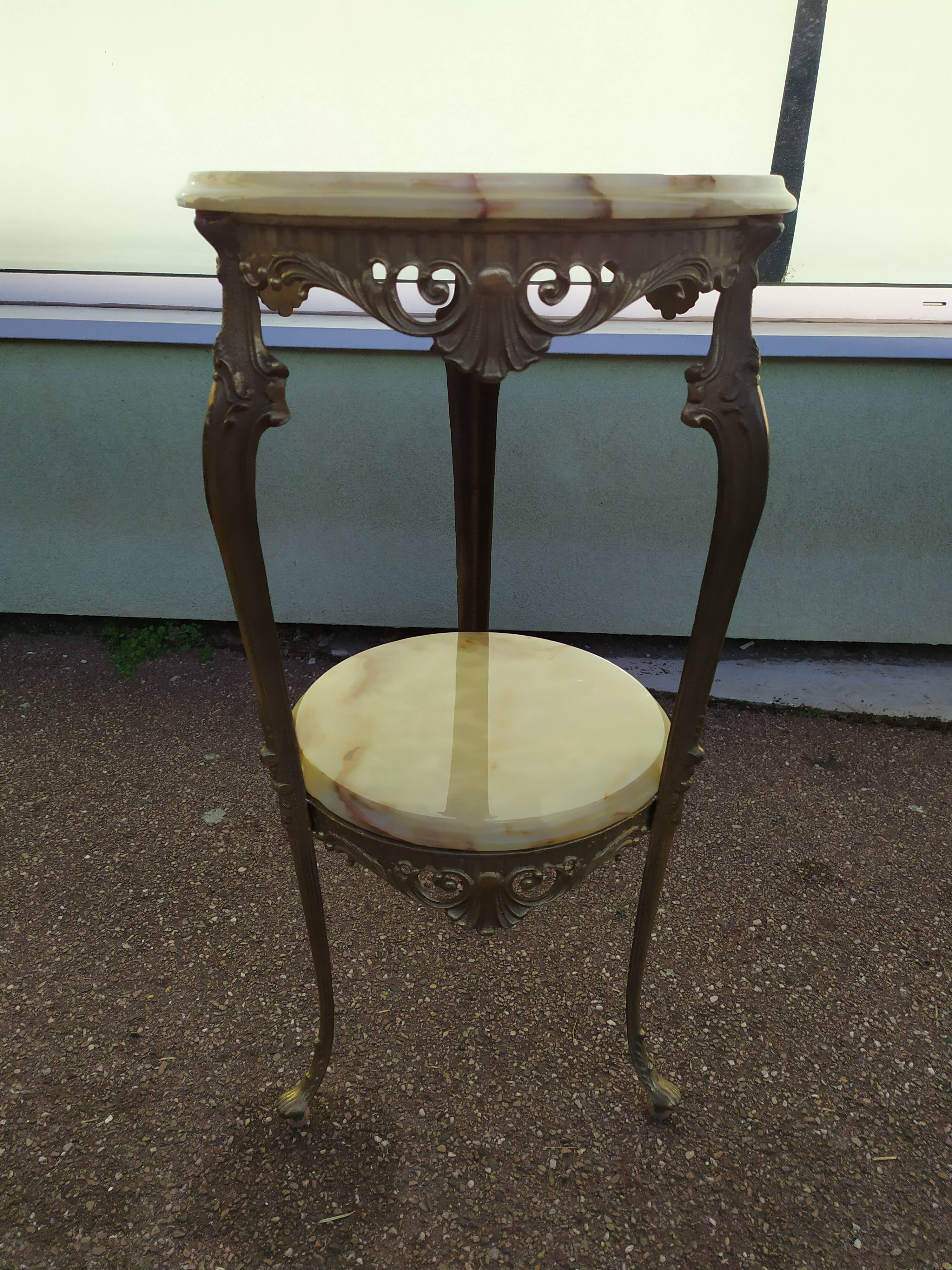 Marble and brass pedestal table
