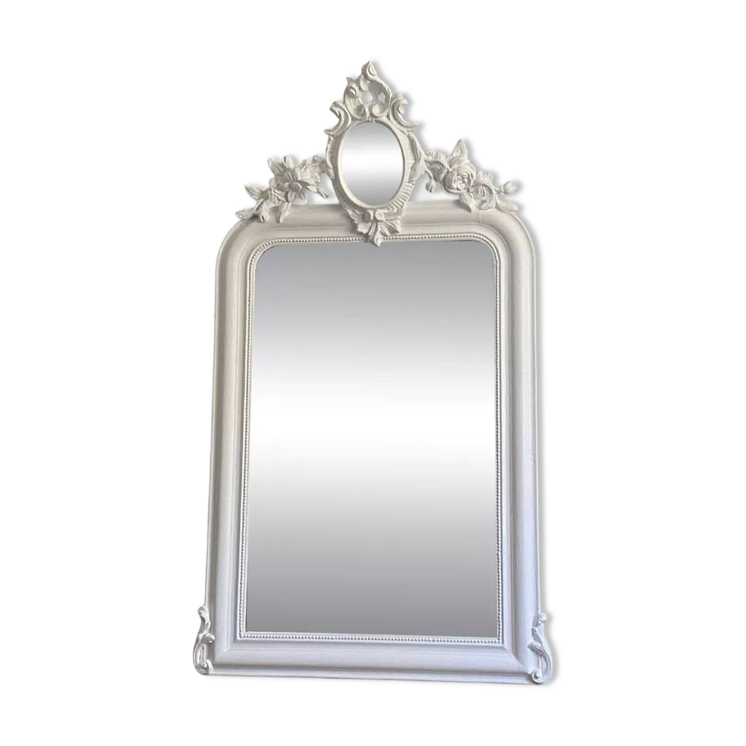 Miroir fin 19ème avec  fronton décoré. 112x66.