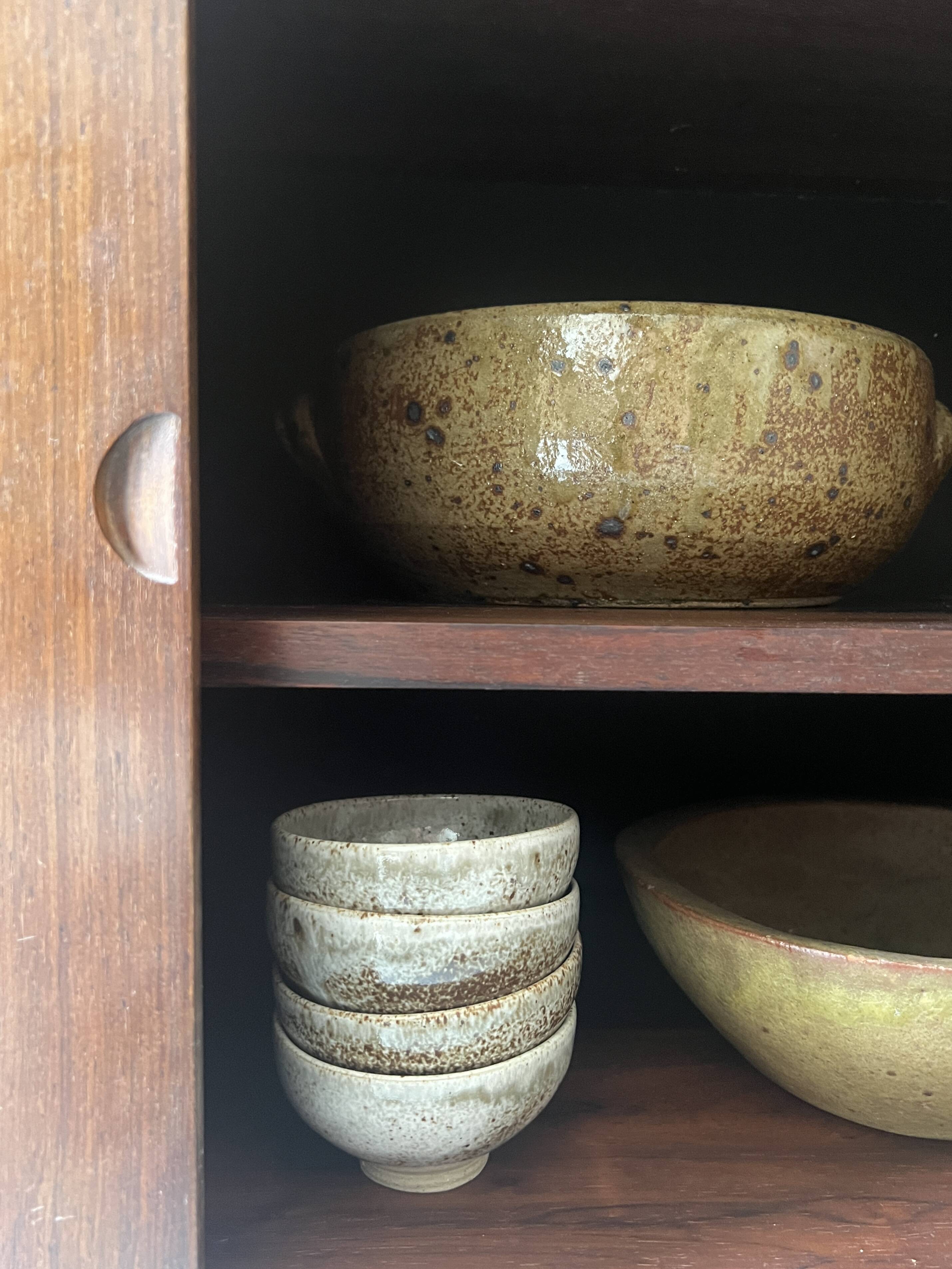 Set of 4 hand-turned glazed ceramic bowls