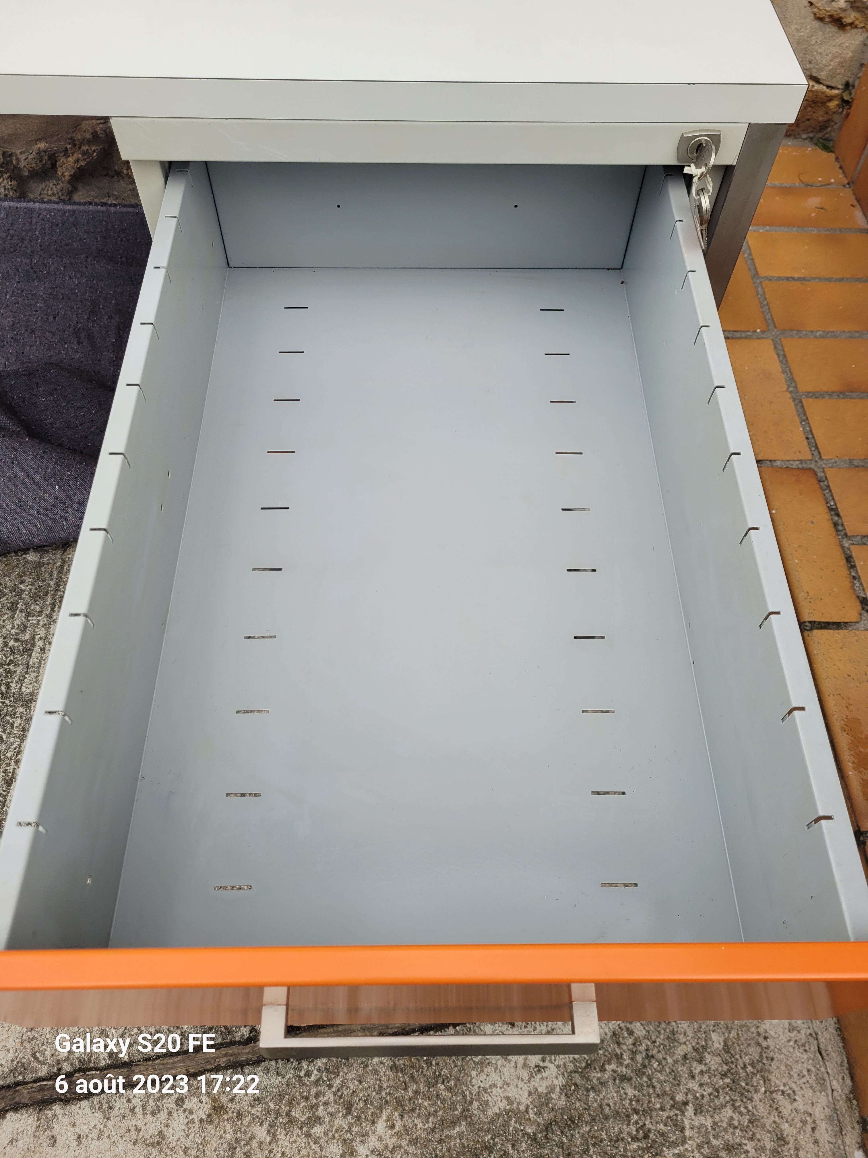 1980s desk and chair set