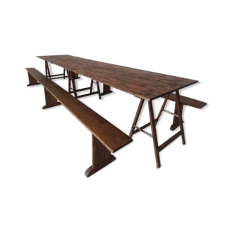Large firm table and two benches