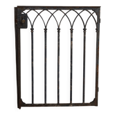 Portillon style Gothique en fer forgé